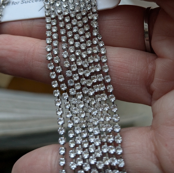 PARK LANE "Maverick" Dazzling Earrings, NWT!!! - Picture 2 of 2